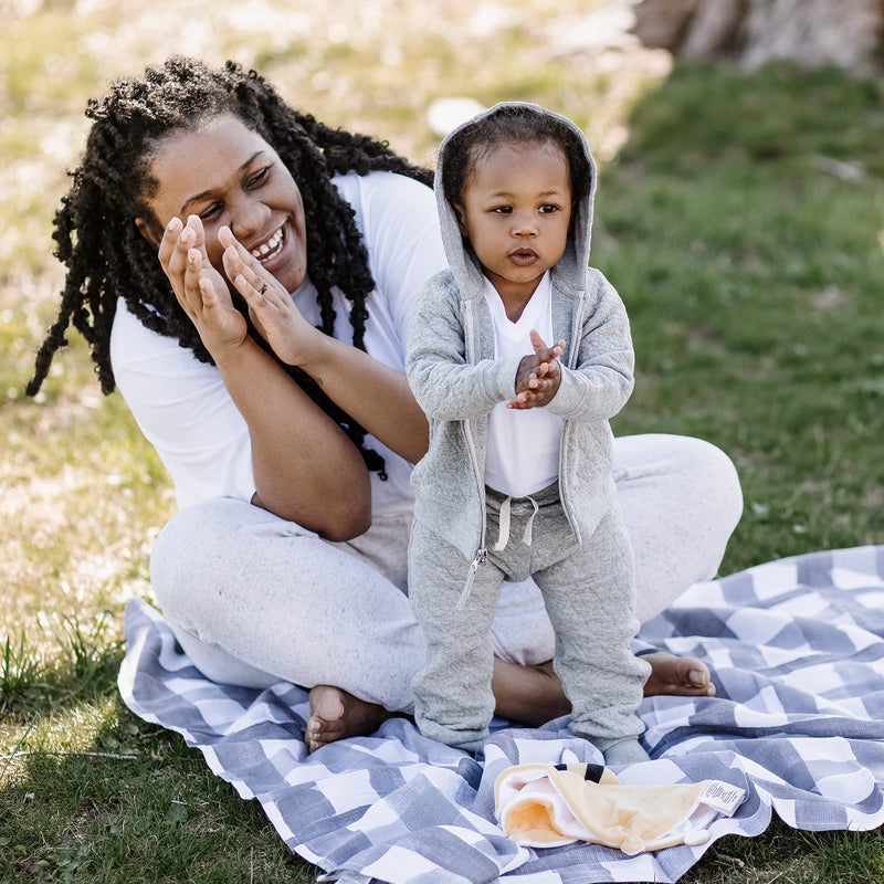 Burt's Bees Baby baby girls Sweatshirts, Lightweight Zip-up Jackets & Coats, Organic Cotton Hooded Sweatshirt, Heather Grey Quilted, Newborn US - Image 2